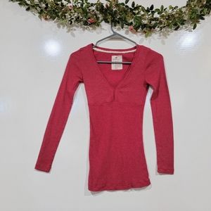 Energie Red Rose V-Neck Pullover Top Long …